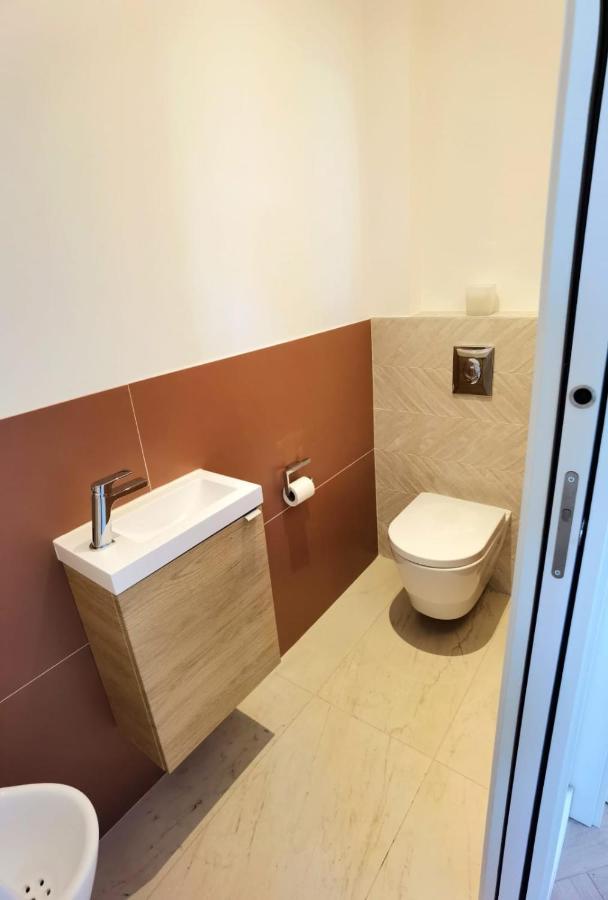 Piscine Et Jacuzzi Loft Ravissant Dans Une Maison Basque Anglet Eksteriør bilde
