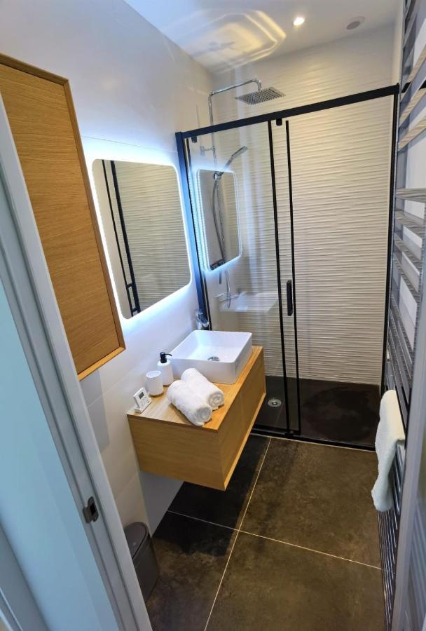 Piscine Et Jacuzzi Loft Ravissant Dans Une Maison Basque Anglet Eksteriør bilde